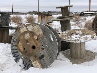 Quantity of Wooden Spools, *Note: Item Located Offsite, Buyer Responsible For Load Out*