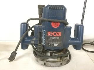 Ryobi 1-3/4hp Variable Speed Plunge Router.