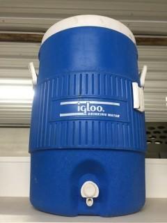 Igloo Water Jug with Spigot.