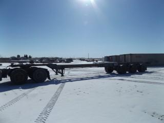 1995 Mond 40'-53' Expandable Triaxle Chassis c/w 11R22.5 Tires. S/N 2MN324182S1001269.