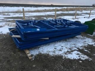 6'x9'6" Blue Construction Fence w/Legs. Control # 8076
