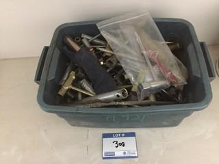 Quantity of Spark Plug Wrenches.