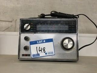 Realistic AM/FM Radio.