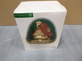 Department 56, " Hedgerow Garden Cottage" Ornamental Collectable  (E5-1-2)