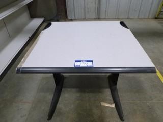 28.5" x 30" x 31" Table