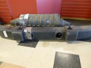 Used Front Bumper With Fog Lights and Plastic Skid Plate For Jeep Wrangler