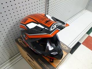 G-Max Helmet Off Road, Size Youth Medium (New)