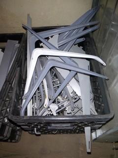 Qty of Shelving Arms/Brackets