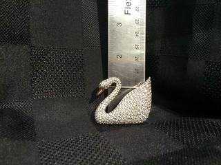 Swarovski Crystal Swan Pin.