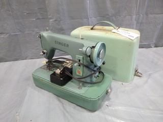 Singer Sewing Machine, Cat # BZK60-8, 110-120V (E5-5-1)