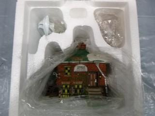 Department 56, " Revere Silver Works" Ornamental Collectable (E5-1-1)