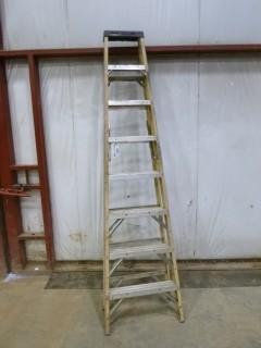 (1) 8' Aluminum Step Ladder 