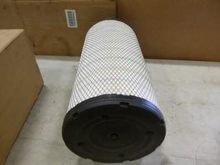 Fleet Guard Air Filter, AF25247 (E3-2-2)