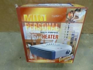 Comfort Zone Mini Personal Heater, 500 / 1000 Watts, 3412 BTUs (A1)