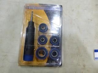 8 PC Quick- Change Wheel Stud Cleaning Tool (New)(A1)