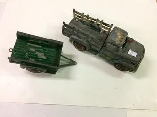 1950'S Die Cast Hubley Truck And Trailer - Model 800 - 12" Long.