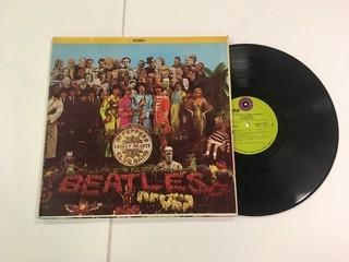 The Beatles, SGT. Peppers Lonely Hearts Club Band Vinyl.