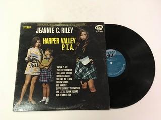 Jeannie C. Riley, Harper Valley P.T.A. Vinyl.