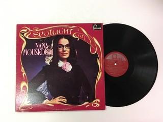 Nana Mouskouri, Spotlight On Vinyl.