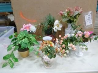 Plastic Container Of Assorted Vases, Pots and Plastic Flowers (E2-3-3)