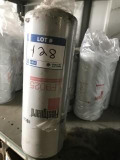 (3) Fleet Guard LF9025 Lube Filters.