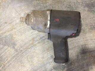 3/4" Drive Impact Gun.