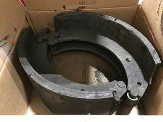 (1) Fleetrite Brake Shoe Kit.