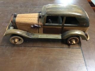 (1) Wooden Model Car.