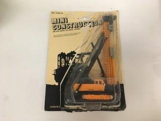 Mini Construction Diecast Metal Pile Driver.