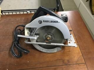 Black & Decker 7 1/4" Circular Saw.