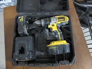 DeWalt Drill w/ Battery & Charger.