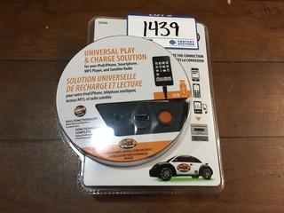 Geek Squad GSC60 Universal Play & Charge Solution.