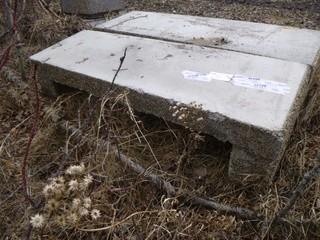 (1) 72in X 23in X 16in Concrete Bench