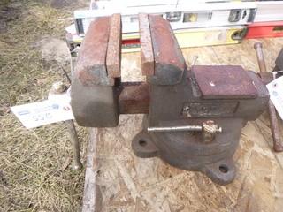 6in Bench Vise