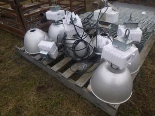 Qty Of (6) Stanpro 120/277/357V 400W Lamps *Note: (1) Requires Reair*