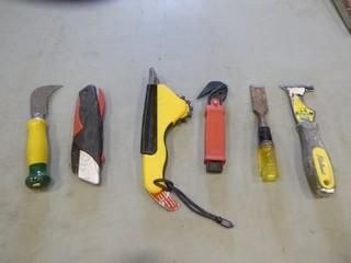 (1) Chisel, (1) Drywall Tool (4) Knives (EE2-2-1)