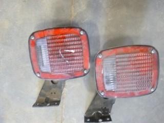 Red Taillights (EE2-1-2)