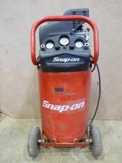 Snap On 20 Gallon Air Compressor, Model 691915, SN V1130300403 (WR5-22)