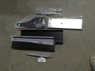 Deflecta Shield Aluminum Products, Gmc Silverado/Sierra, Black Box Boards, P/N EX-0122-99B.