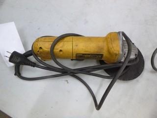 Dewalt 120V 4 1/2in Angle Grinder