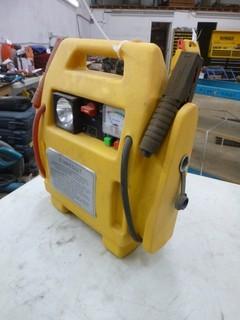 Jumpstart Rechargeable 12V DC Power Supply