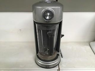 Kitchen Aid Blender.