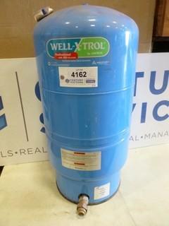Amtrol WX-202 Well Pressure Tank, High Stainless Steel, 125 PSI, 38.1 x 38.1 x 78.7 CM (NF-14)