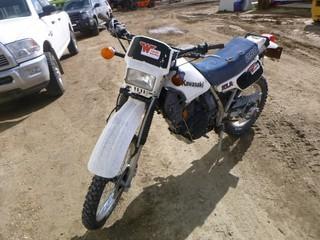 1985 Kawasaki KLR 250 Dual Sport Motorcycle, VIN: JKAKLMD17FA006319, c/w 249CC 4 Stroke D0HC, Four Valve, Single Cyl, Showing 3,234 KMS, Front Tires 3.00-21, Rear Tires 130/90-17 *NOTE: No Key, Running Condition Unknown, Engine Does Not Turn Over*