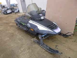 1990 Artic Cat Prowler Snowmobile c/w Suzuki Engine, Showing 5,407 KMS, SN 9115841 *NOTE: No Start, Running Condition Unknown, Pull Cord Is Broken, Right Ski Bent, Right Side Panel Broken*