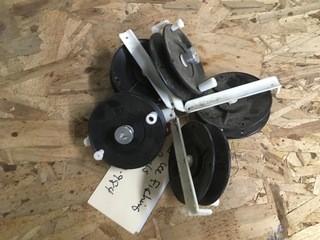 (5) Ice Fishing Reels.