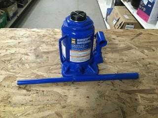 Power Fist, New 20 Ton Low Profile Hydraulic Jack.