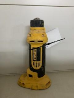 DeWalt Cordless Cutout Tool.