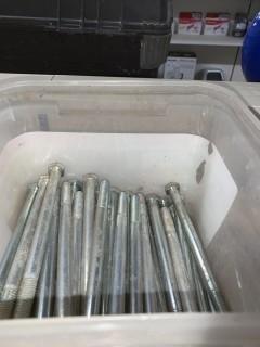 Lot Of 1/2" X 7" Bolts.