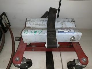 Hydraulic Trolley On Wheels.